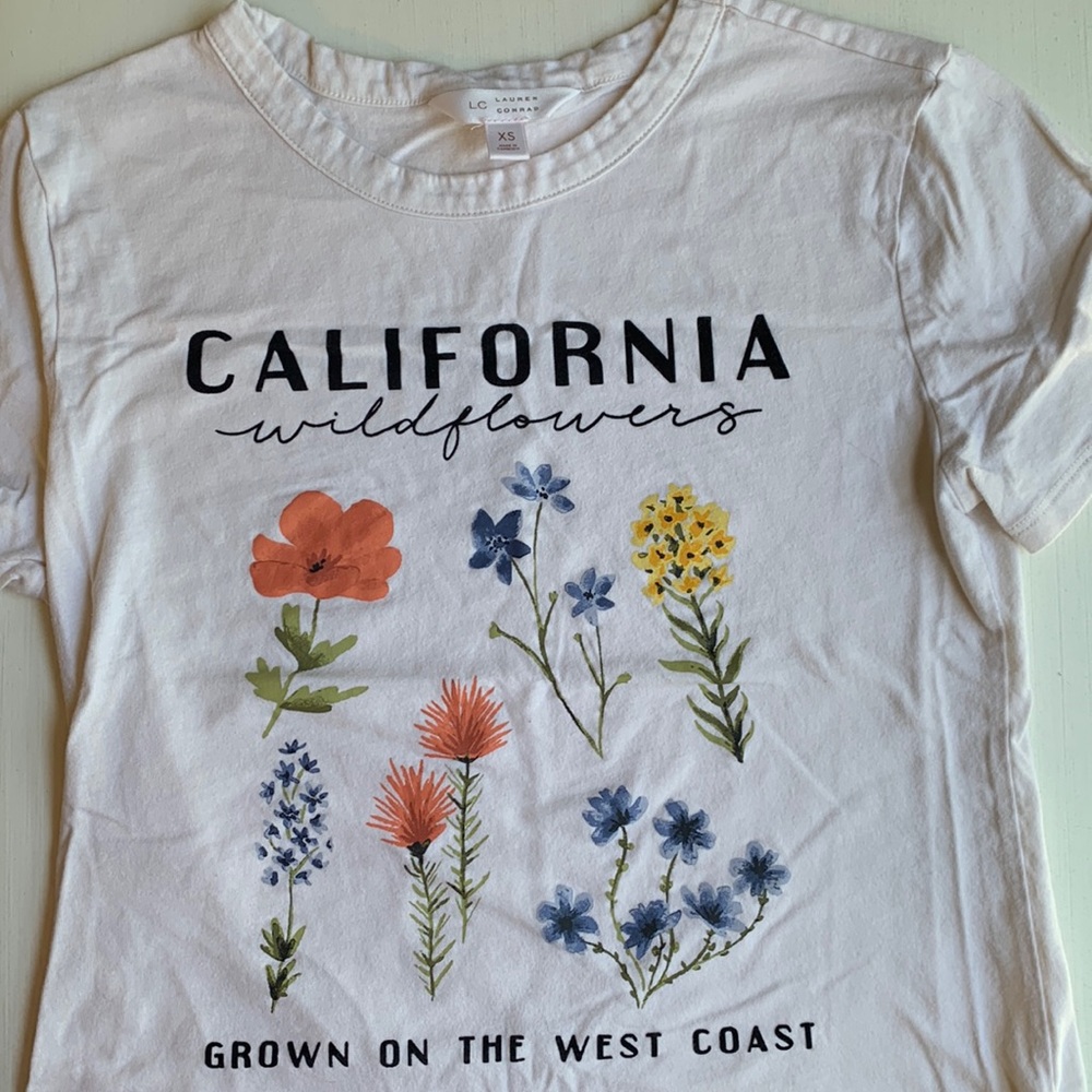 Lauren Conrad t-shirt Xs